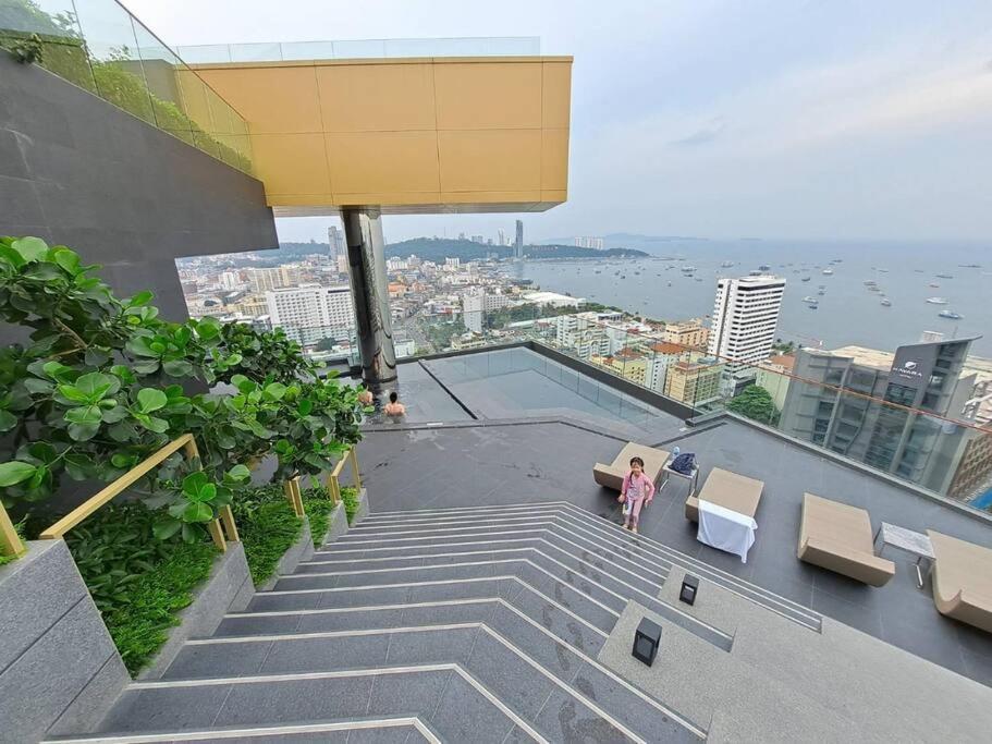 Downtown Chic Condo Rooftop Pool #En797 Pattaya Exterior photo