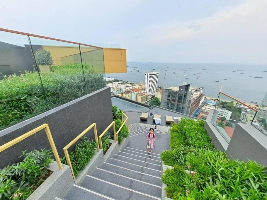 Downtown Chic Condo Rooftop Pool #En797 Pattaya Exterior photo